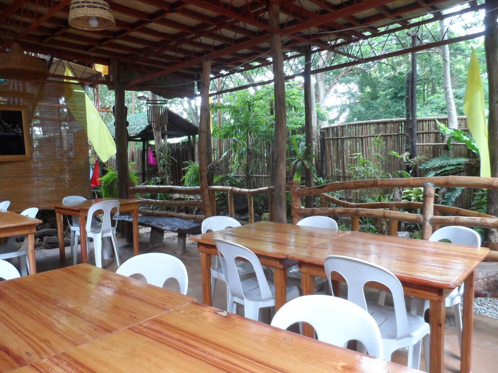 Victoria Guest House And Cottages Puerto Princesa Ngoại thất bức ảnh